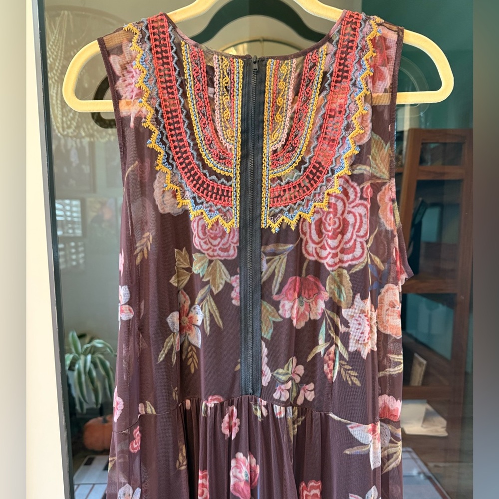 Biya by Johnny Was embroidered mesh maxi XL - Picture 3 of 6